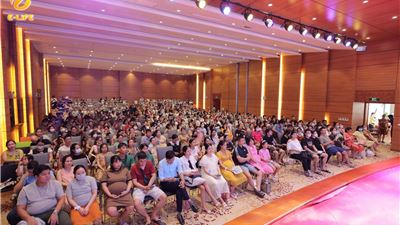 Hội thảo về chủ đề "Dự phòng rỉ ối thai kỳ" tại BV Hồng Ngọc